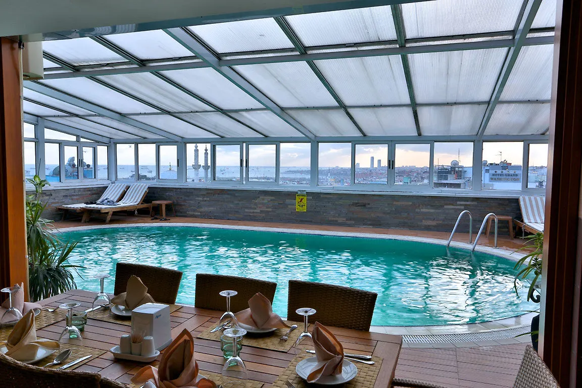 Hotel Zurich Istanbul Old City 4*,